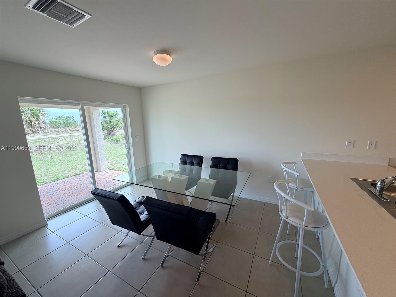 PORT LaBELLE UNIT 12 - Residential Lease