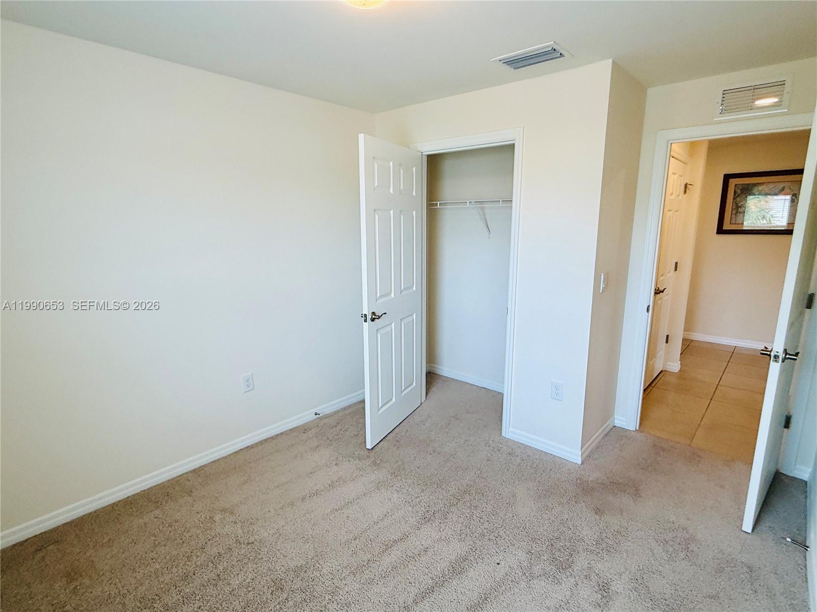 PORT LaBELLE UNIT 12 - Residential Lease