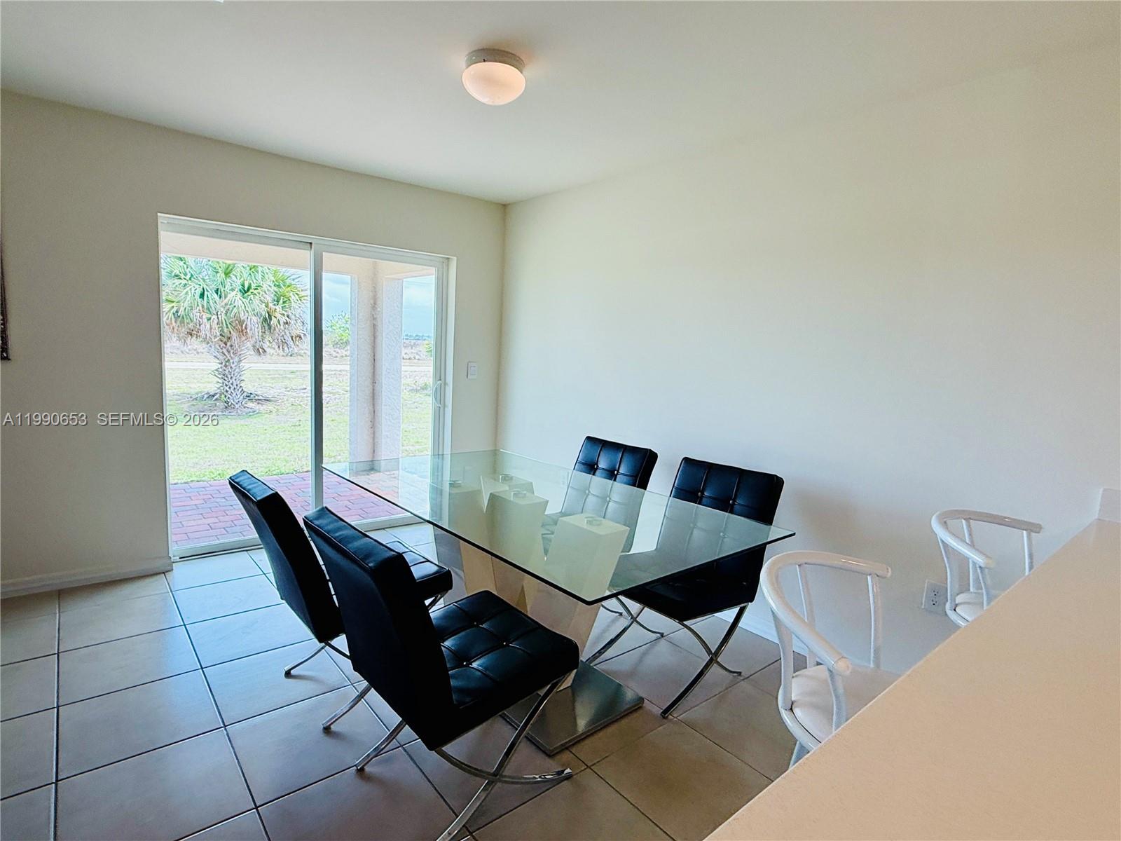 PORT LaBELLE UNIT 12 - Residential Lease