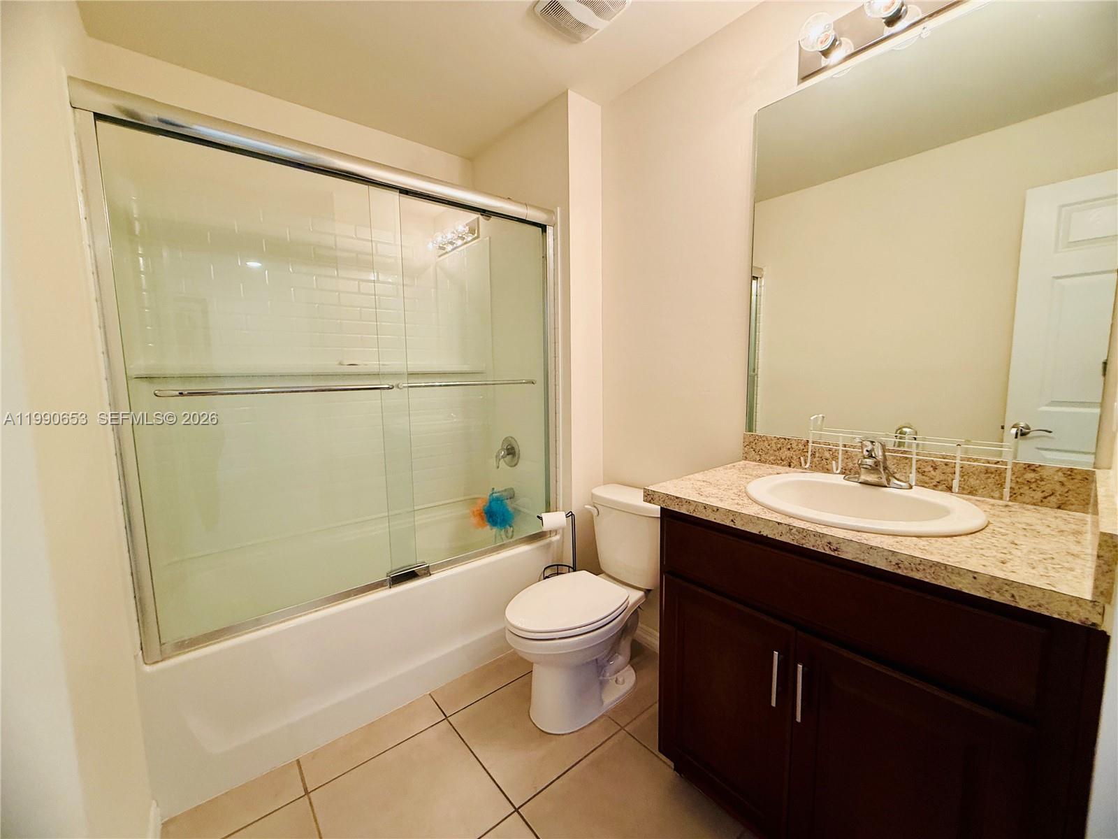 PORT LaBELLE UNIT 12 - Residential Lease