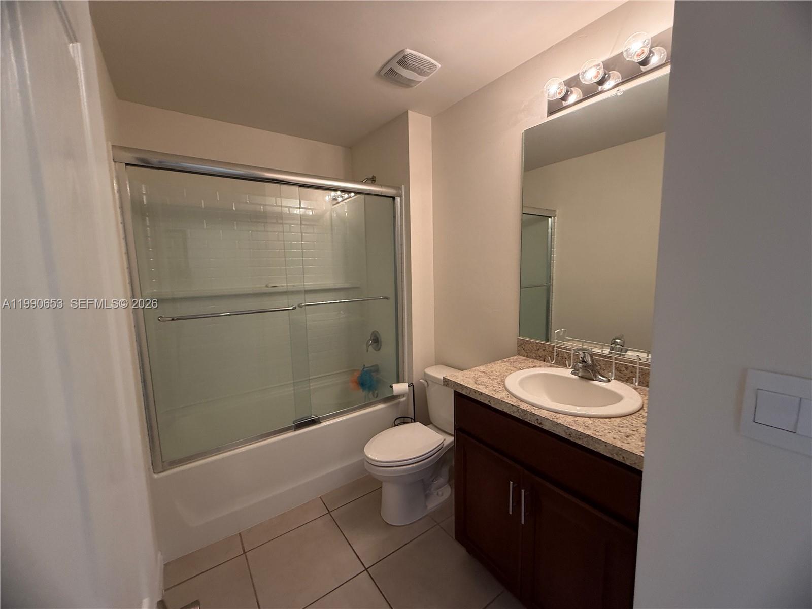 PORT LaBELLE UNIT 12 - Residential Lease