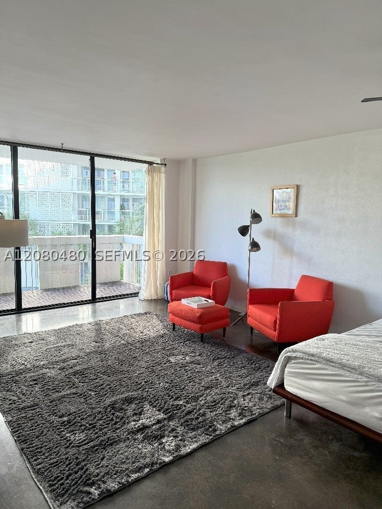 800 West Ave 342