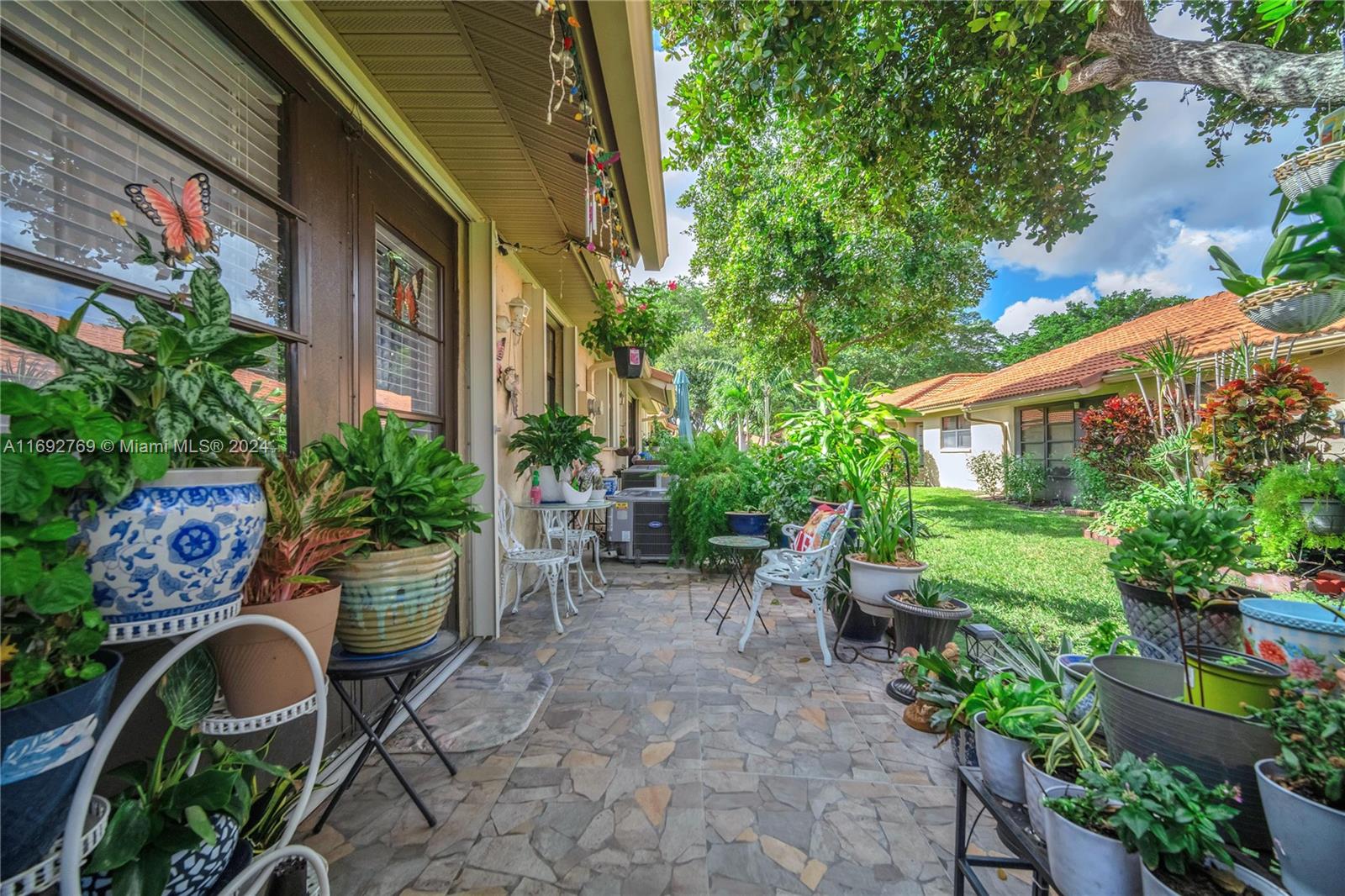 BENT TREE VILLAS WEST CON - Residential