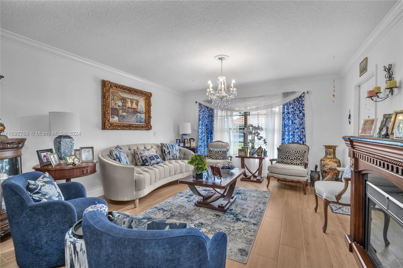 BENT TREE VILLAS WEST CON - Residential