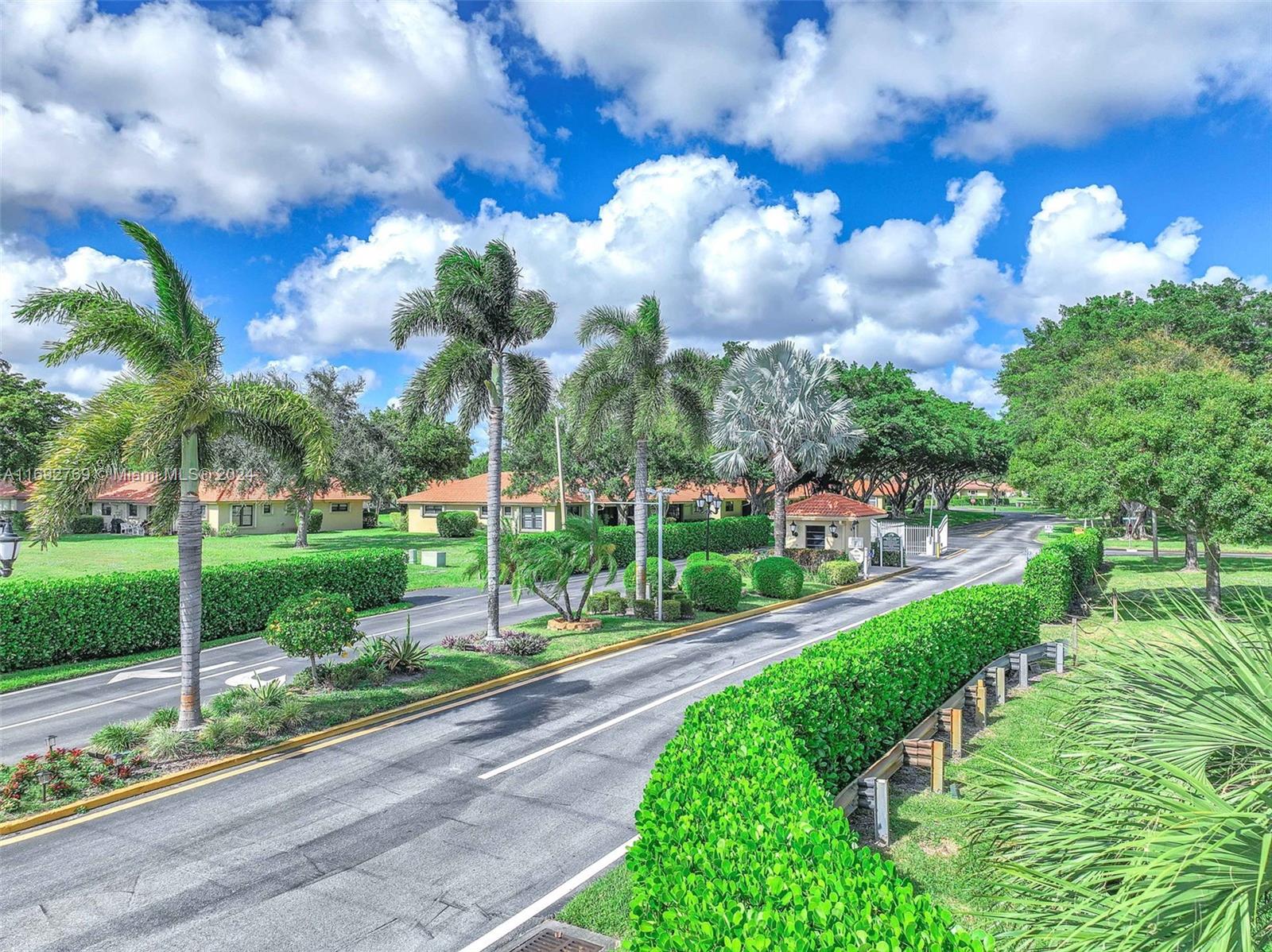 BENT TREE VILLAS WEST CON - Residential