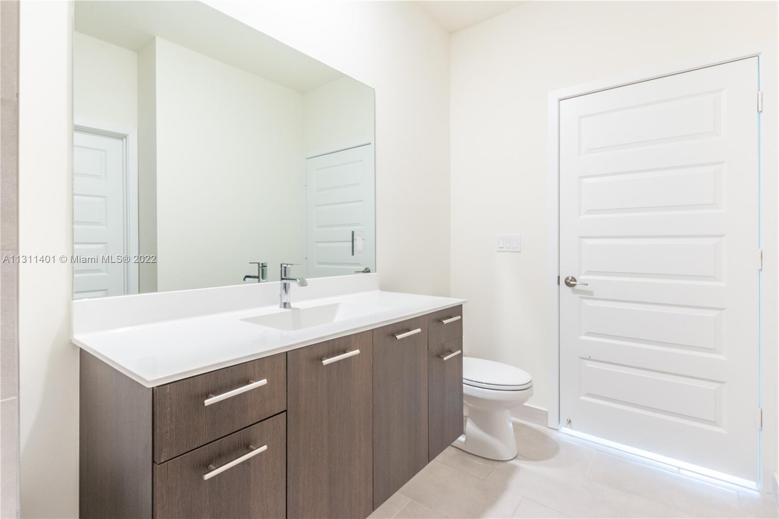 URBANA AT THE RESIDENCES - Residential Lease
