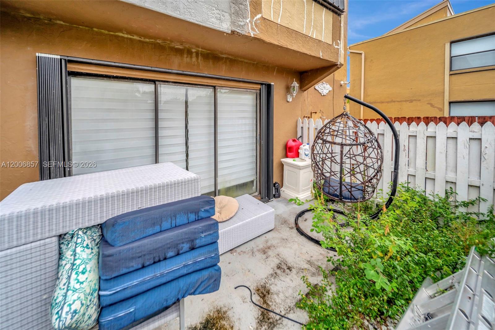 MISSIONWOOD AT MIRAMAR CO - Residential