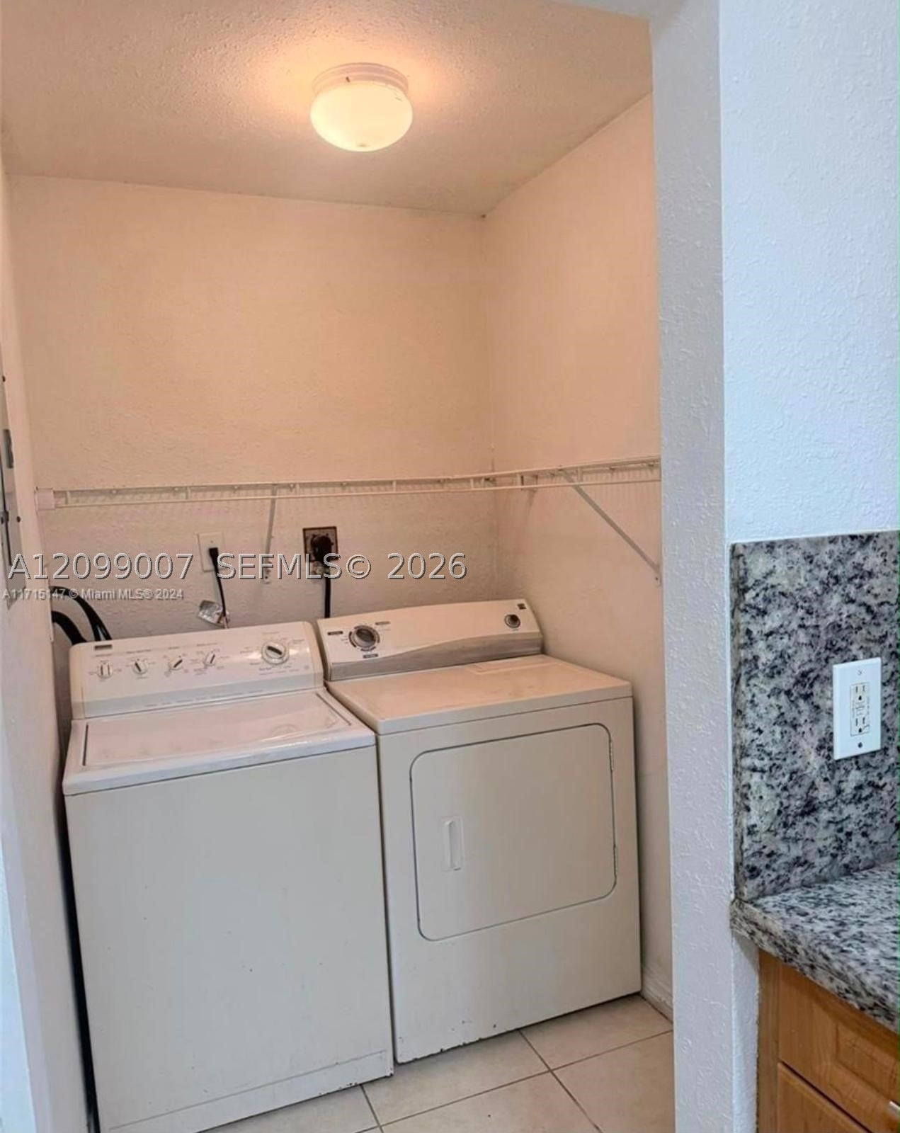 2870 NW 55th Ave 2B