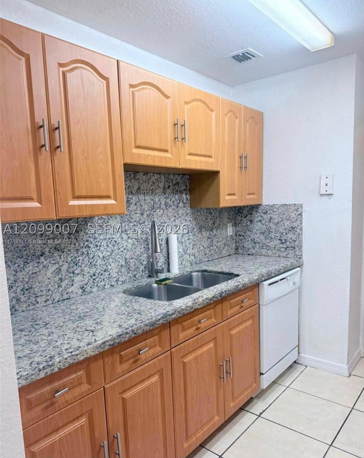 2870 NW 55th Ave 2B