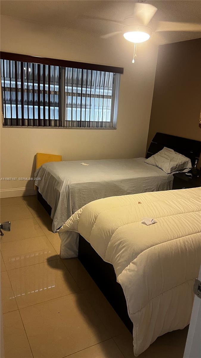 BEVERLY HILLS CONDO NUMBE - Residential