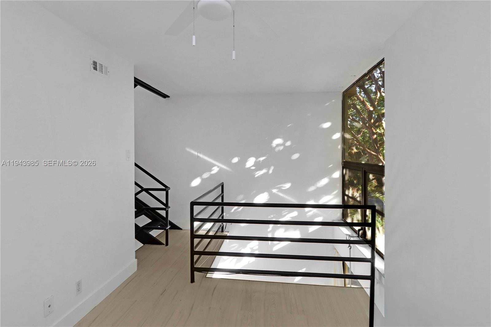 TOWNSCAPE CONDO - Residential