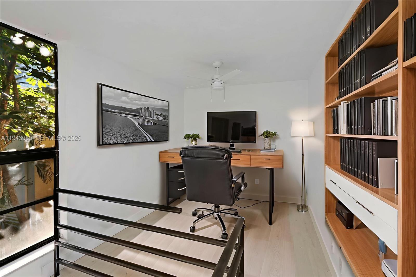 TOWNSCAPE CONDO - Residential