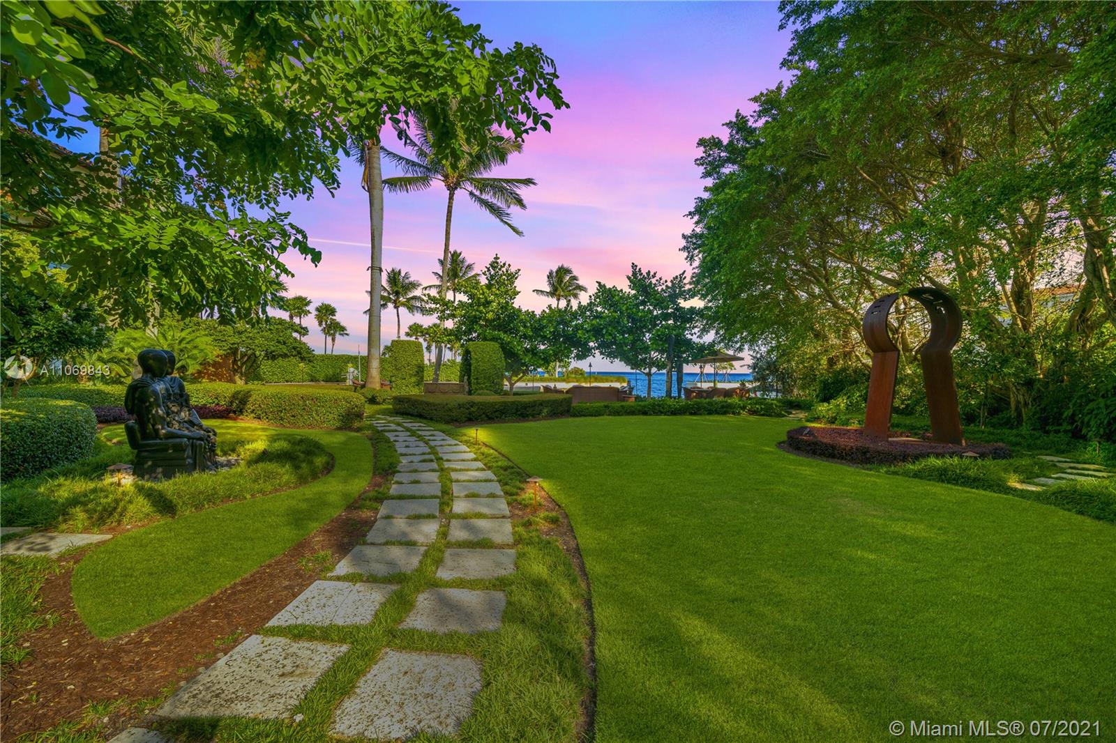 HUGHES COVE - Residential