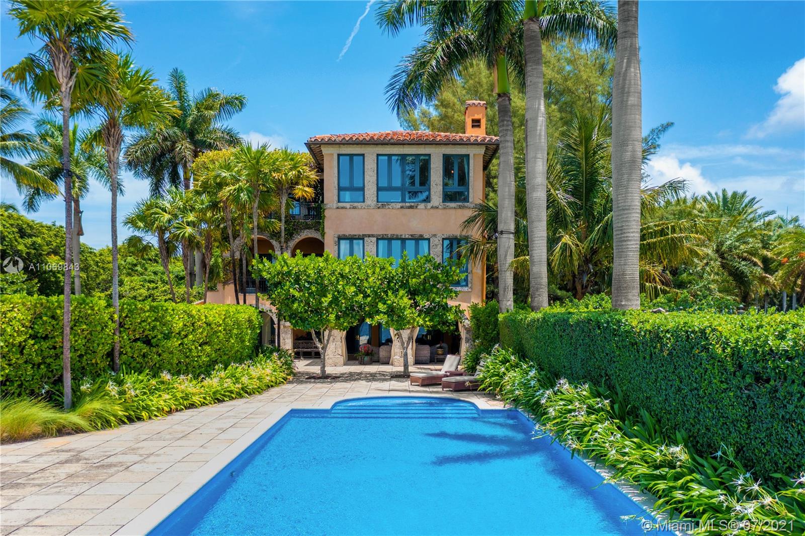 HUGHES COVE - Residential