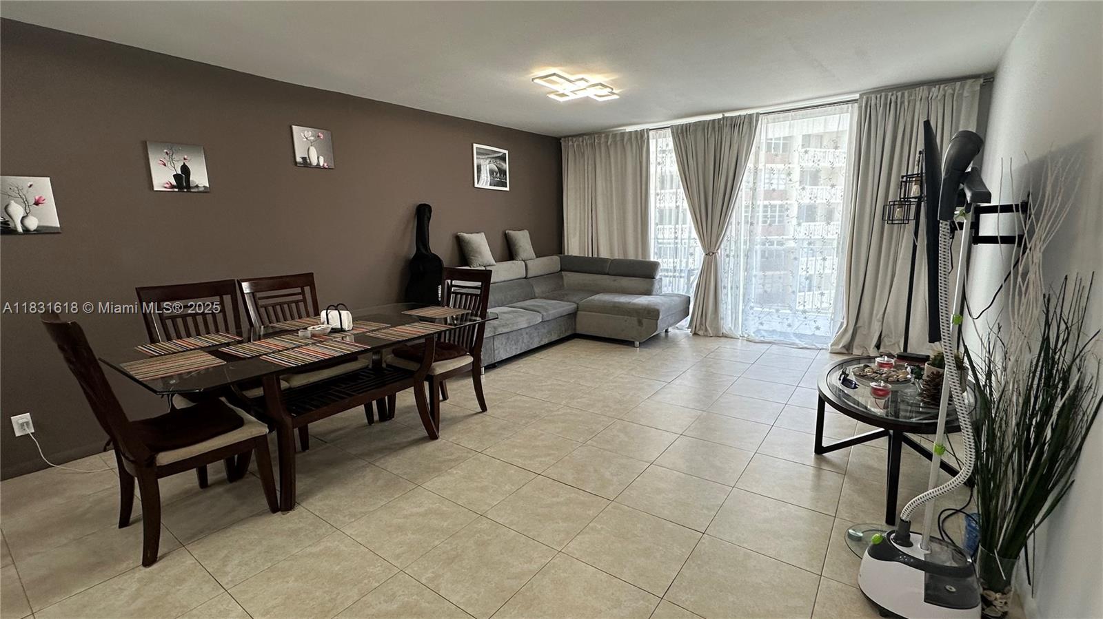 IMPERIAL TOWERS NORTH CON - Residential Lease