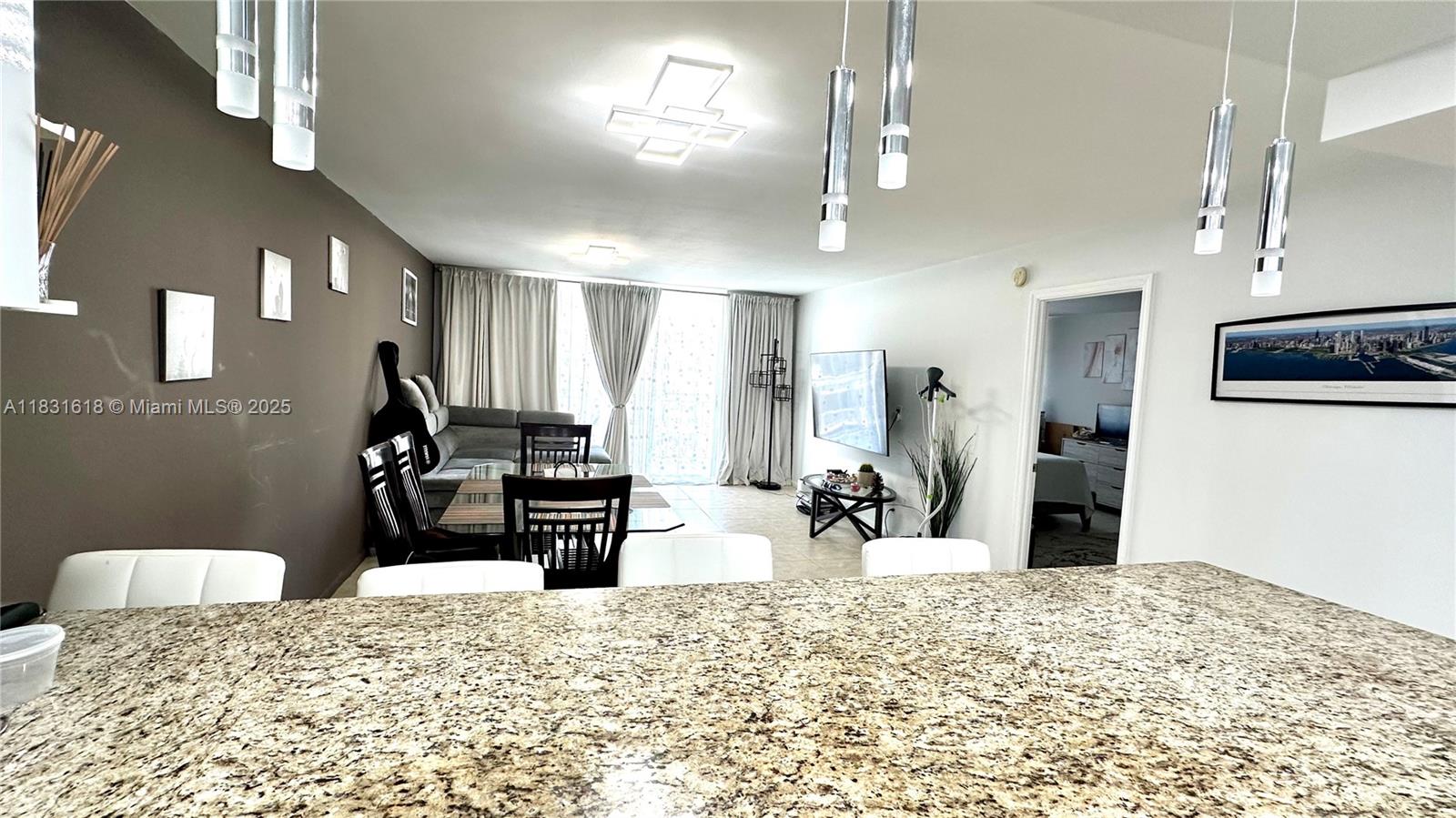 IMPERIAL TOWERS NORTH CON - Residential Lease