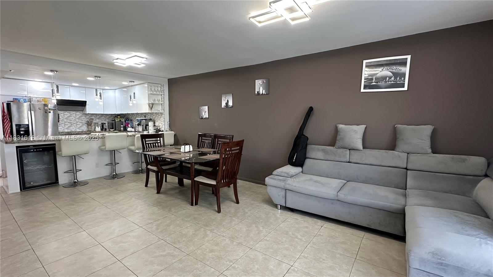 IMPERIAL TOWERS NORTH CON - Residential Lease