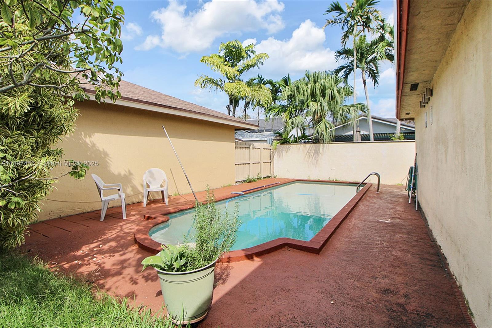 ANDRADE SUB - Residential
