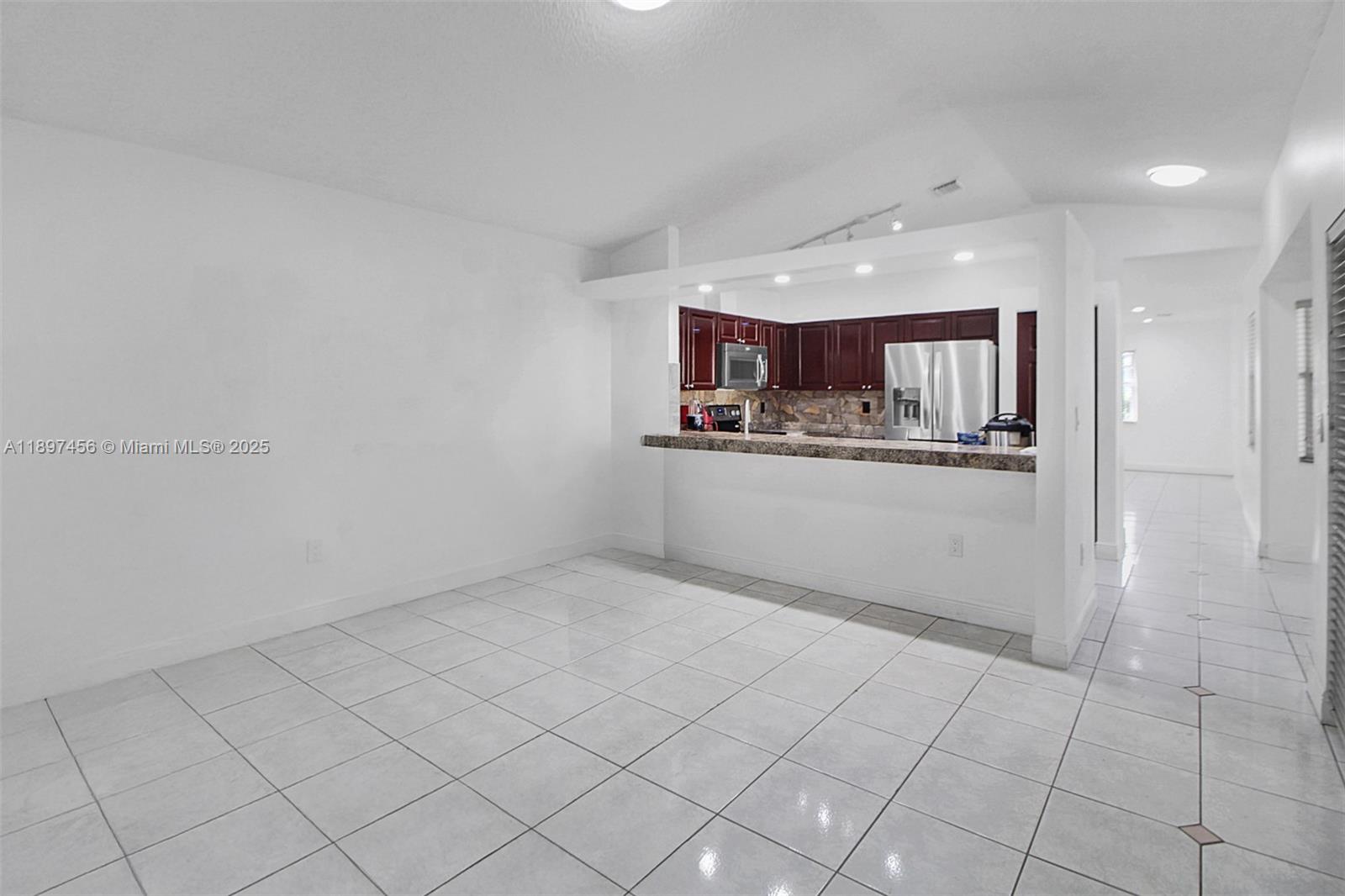 ANDRADE SUB - Residential