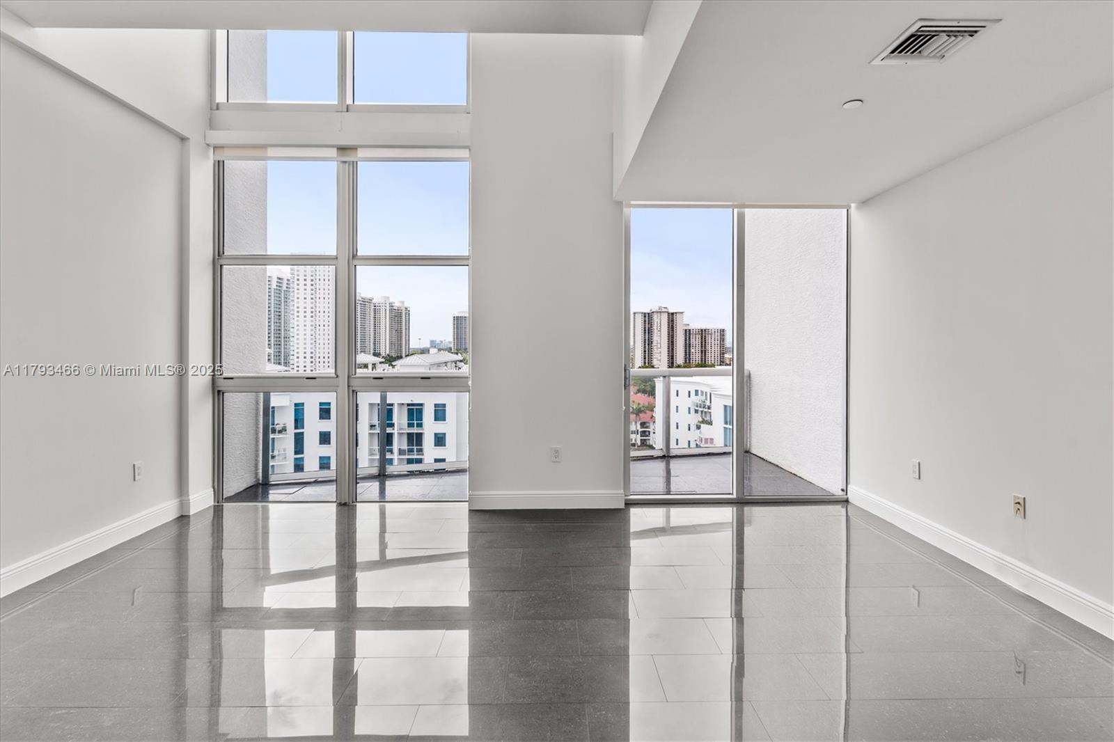 THE ATRIUM AT AVENTURA CO - Residential Lease