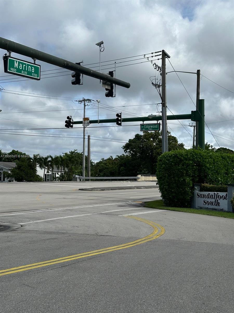 SANDALFOOT SOUTH ONE COND - Residential