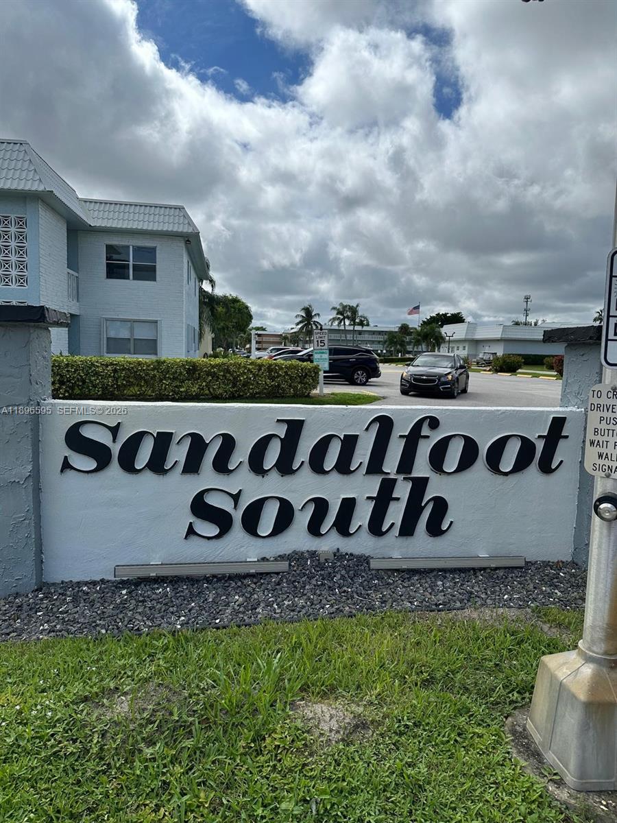 SANDALFOOT SOUTH ONE COND - Residential