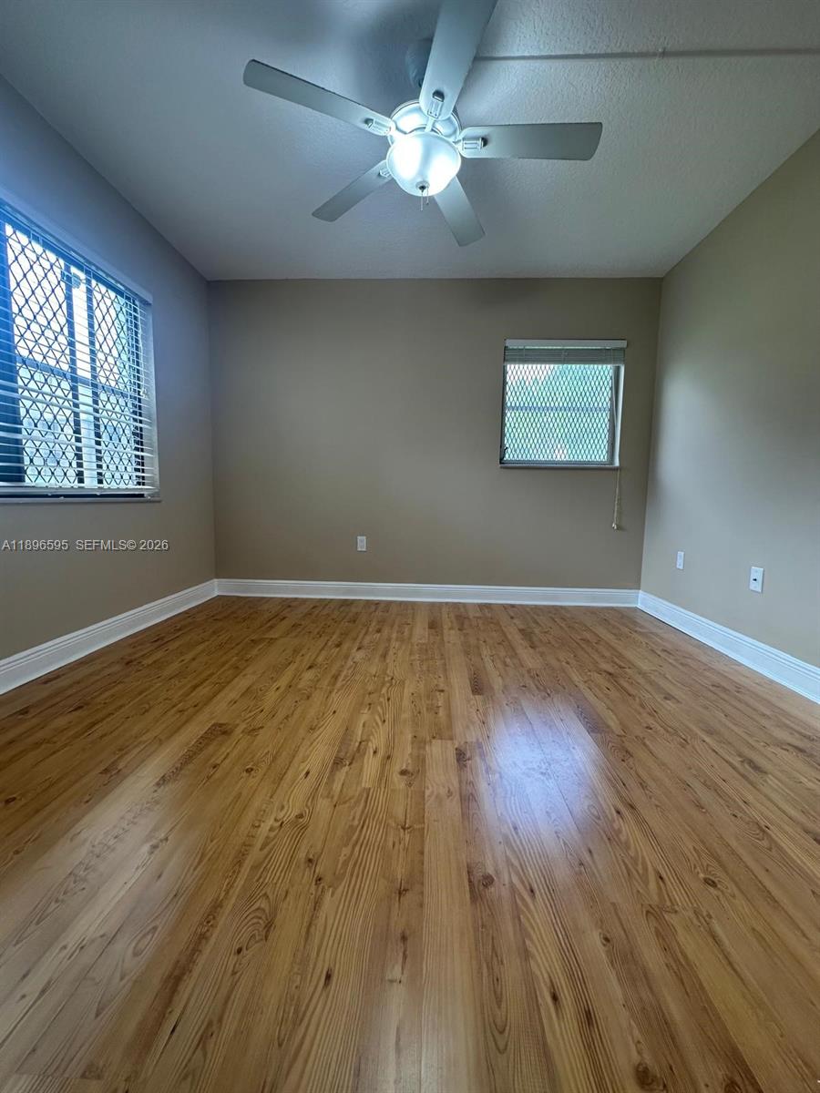 SANDALFOOT SOUTH ONE COND - Residential