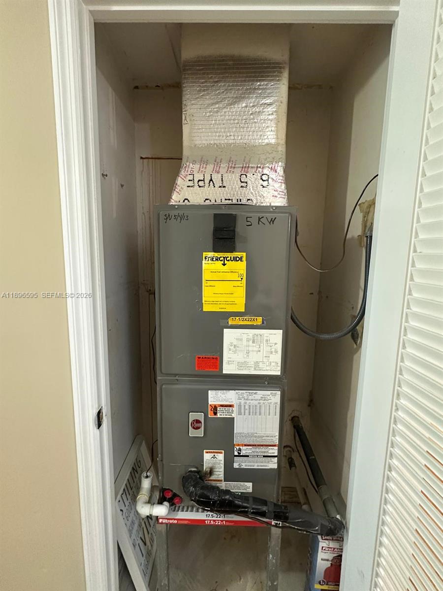 SANDALFOOT SOUTH ONE COND - Residential