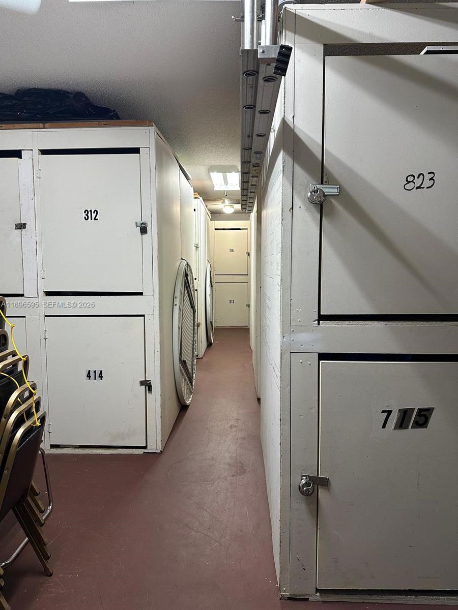 SANDALFOOT SOUTH ONE COND - Residential