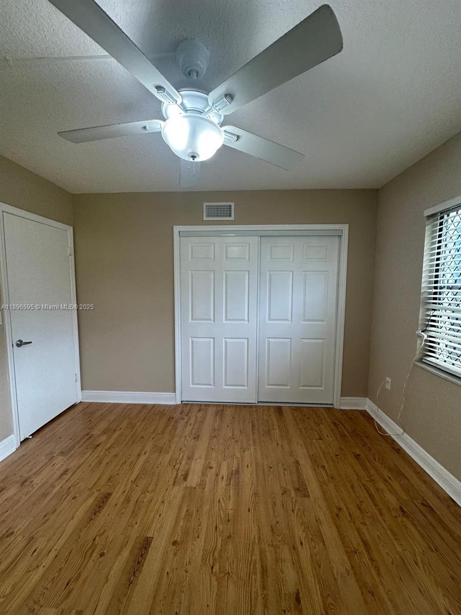 SANDALFOOT SOUTH ONE COND - Residential