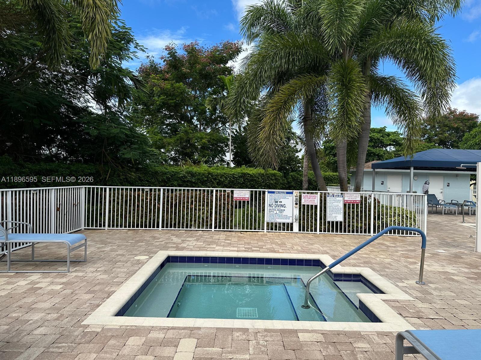 SANDALFOOT SOUTH ONE COND - Residential