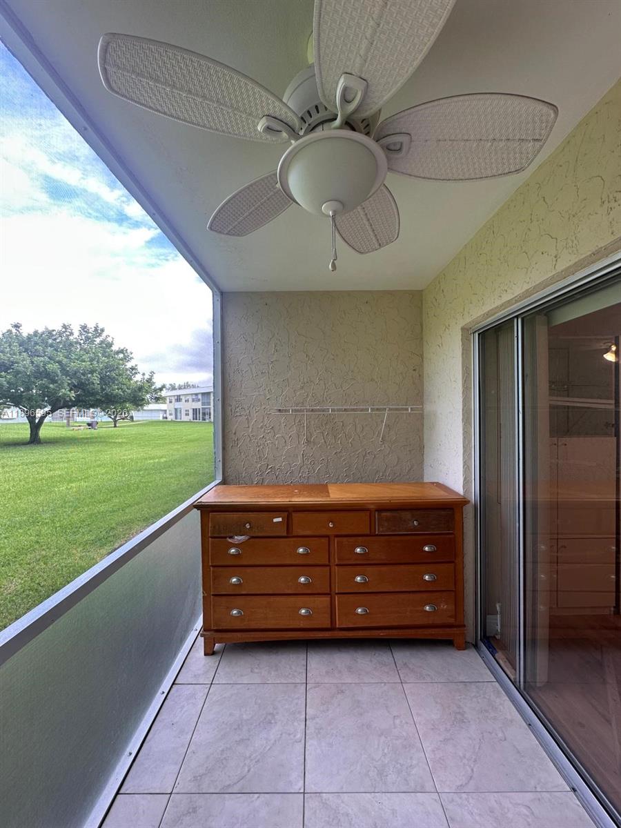 SANDALFOOT SOUTH ONE COND - Residential