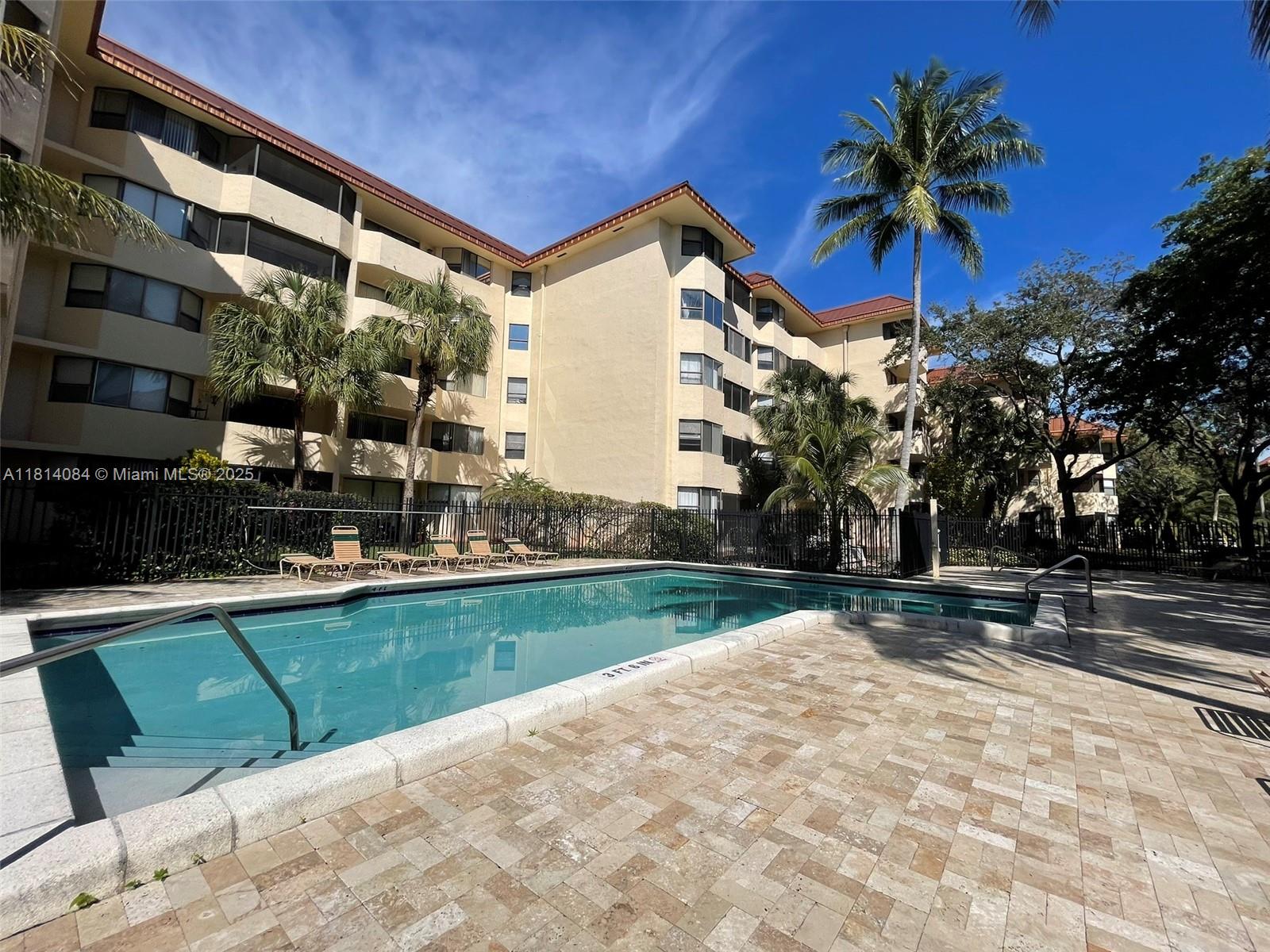 PLANTATION FOREST CONDO - Residential