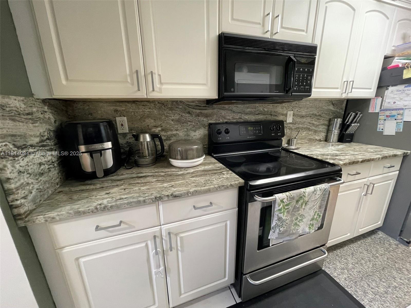PLANTATION FOREST CONDO - Residential