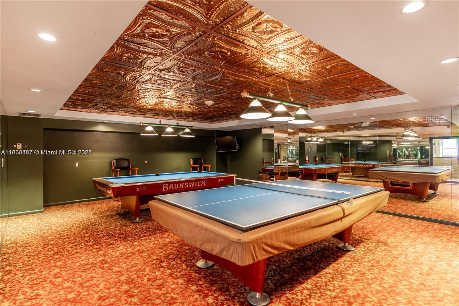 TURNBERRY ISLE CONDO - Residential