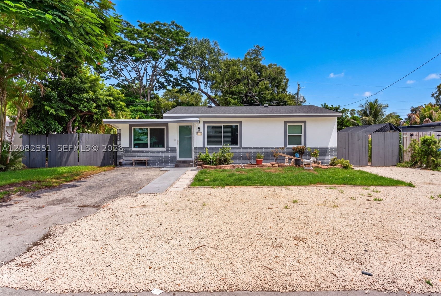 1541 SW 32nd Ct