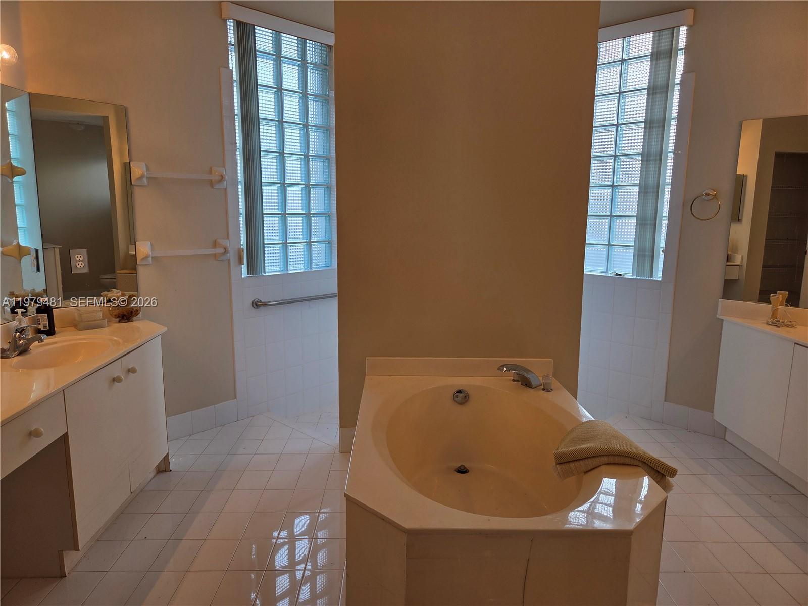 SILVER LAKES PHASE II REP - Residential