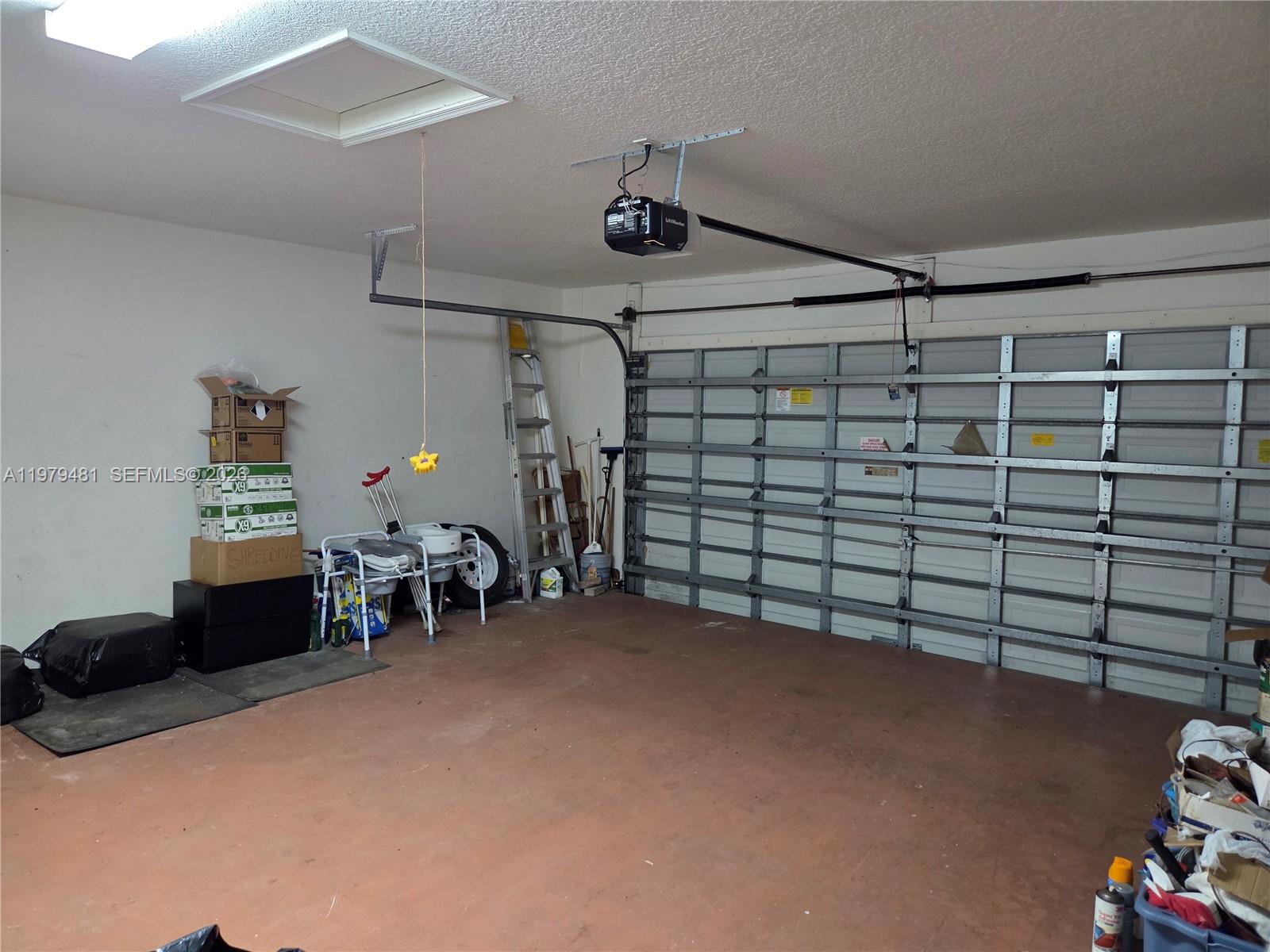 SILVER LAKES PHASE II REP - Residential