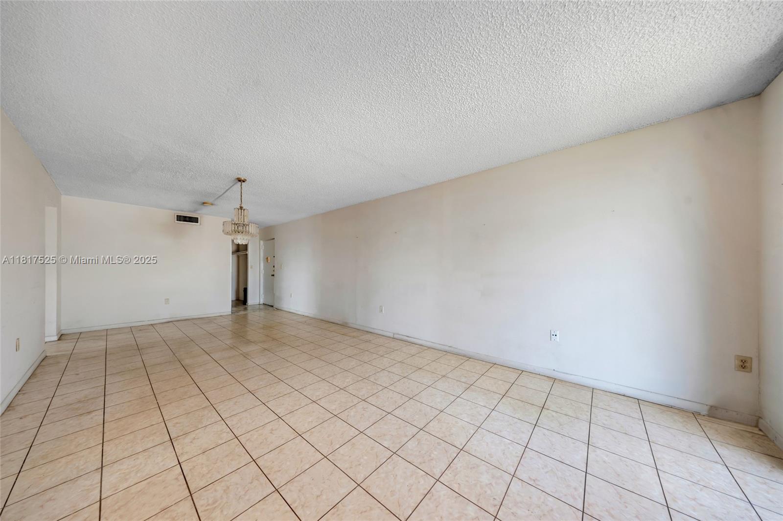 BYRON PARK CONDO - Residential