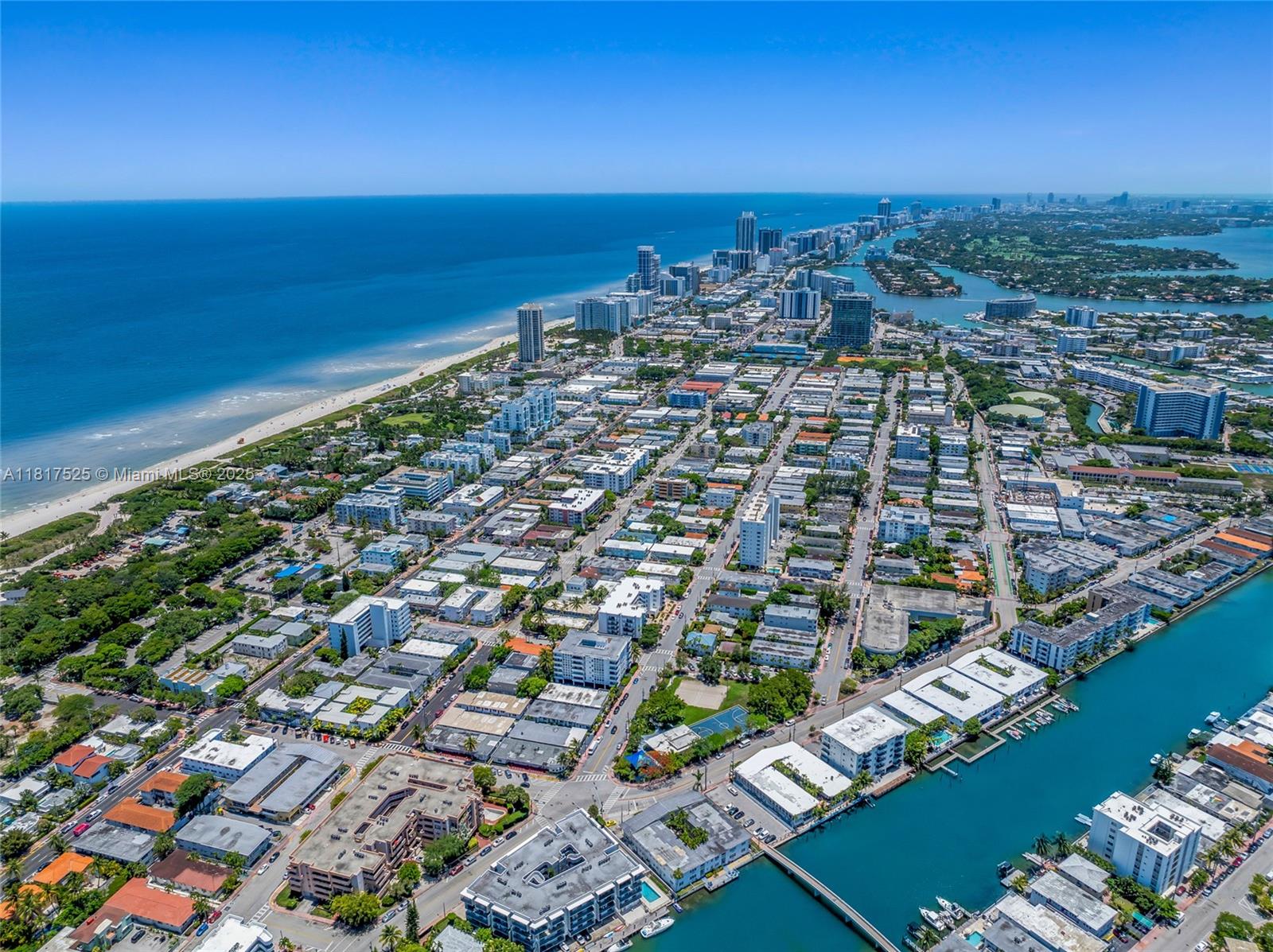 BYRON PARK CONDO - Residential