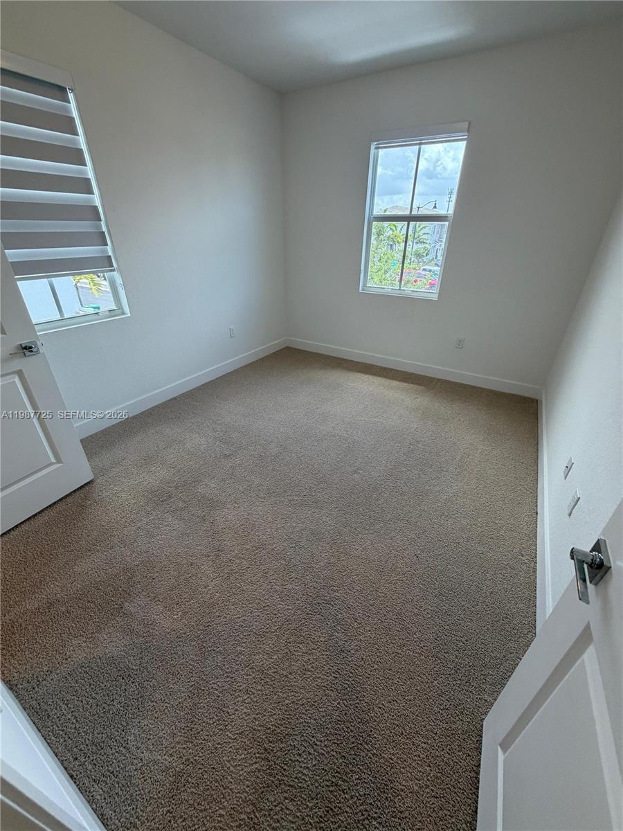 MERRICK SQUARE - Residential Lease