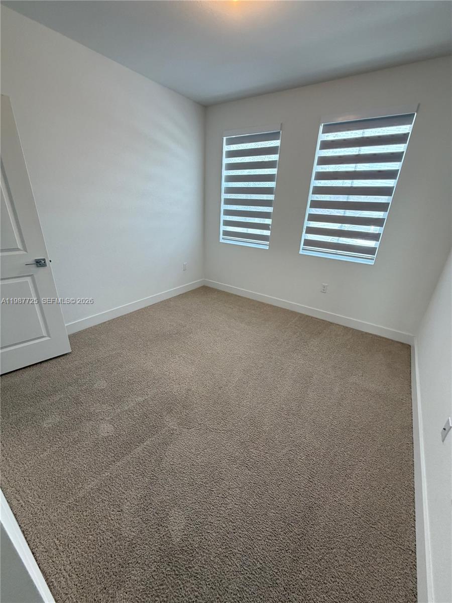 MERRICK SQUARE - Residential Lease