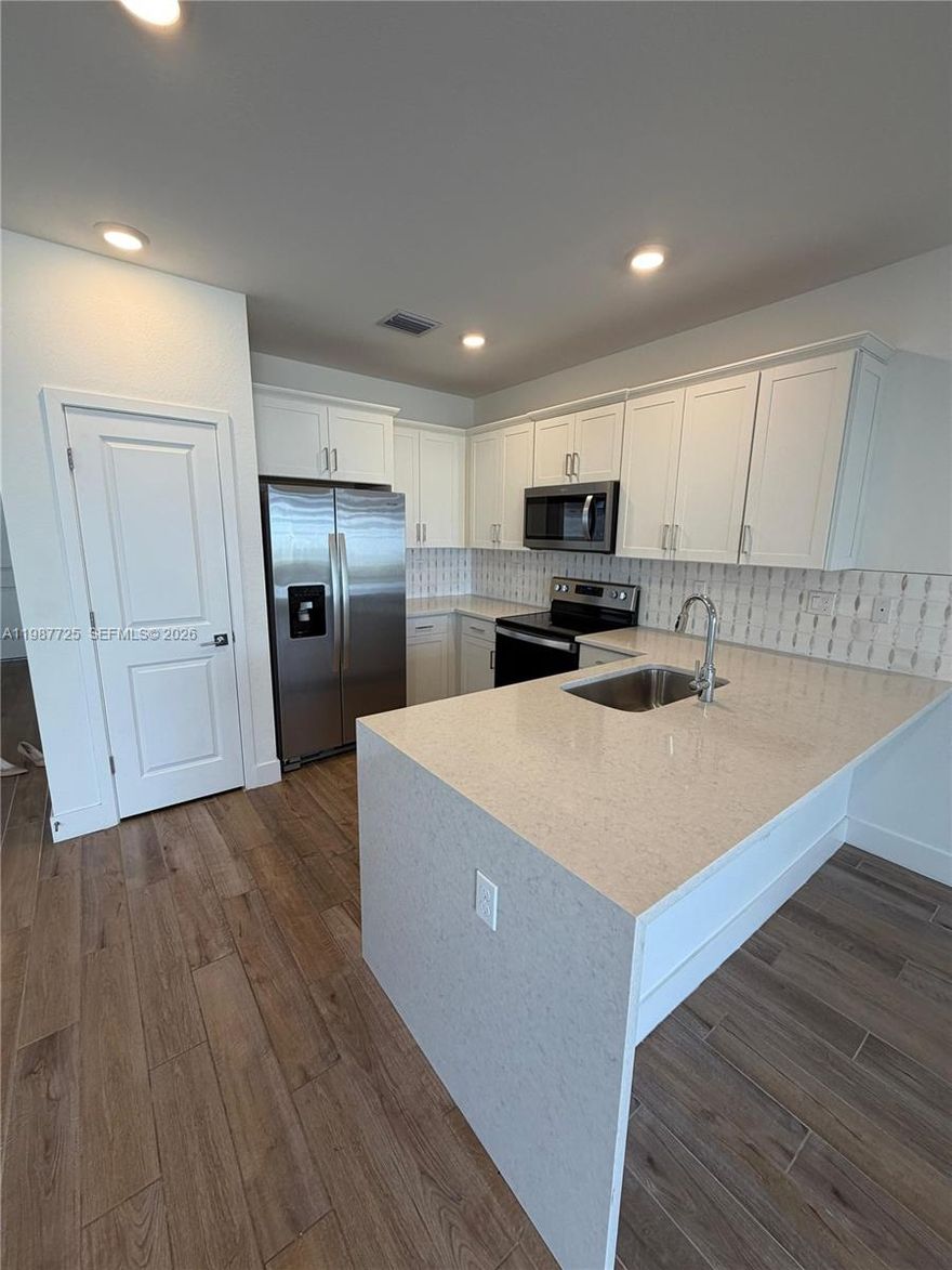 Beautiful and well-maintained rental home located in a highly desirable area of Pembroke Pines. This property offers a spacious layout with plenty of natural light, comfortable living areas, and a private outdoor space perfect for relaxing or entertaining.

Conveniently located near top-rated schools, shopping centers, restaurants, and major highways.

Fast approval! First month, last month, and security deposit required. Tenant screening includes credit, background, and income verification.

Easy to show – use ShowingTime. Please submit rental application, proof of income, credit report, and ID with all offers.