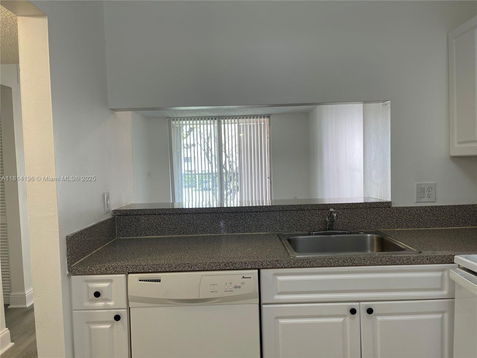 POINT SOUTH CONDO - Residential Lease