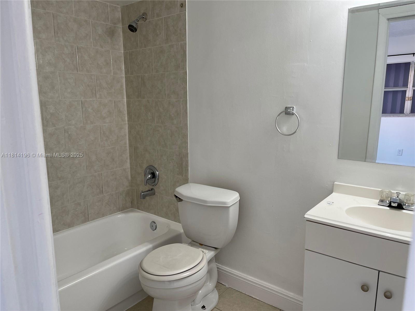 POINT SOUTH CONDO - Residential Lease