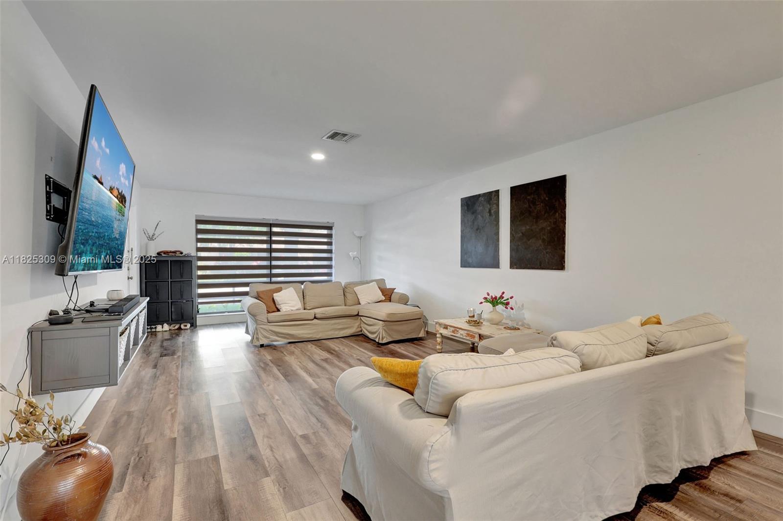 GREENTREE VILLAS CONDO - Residential