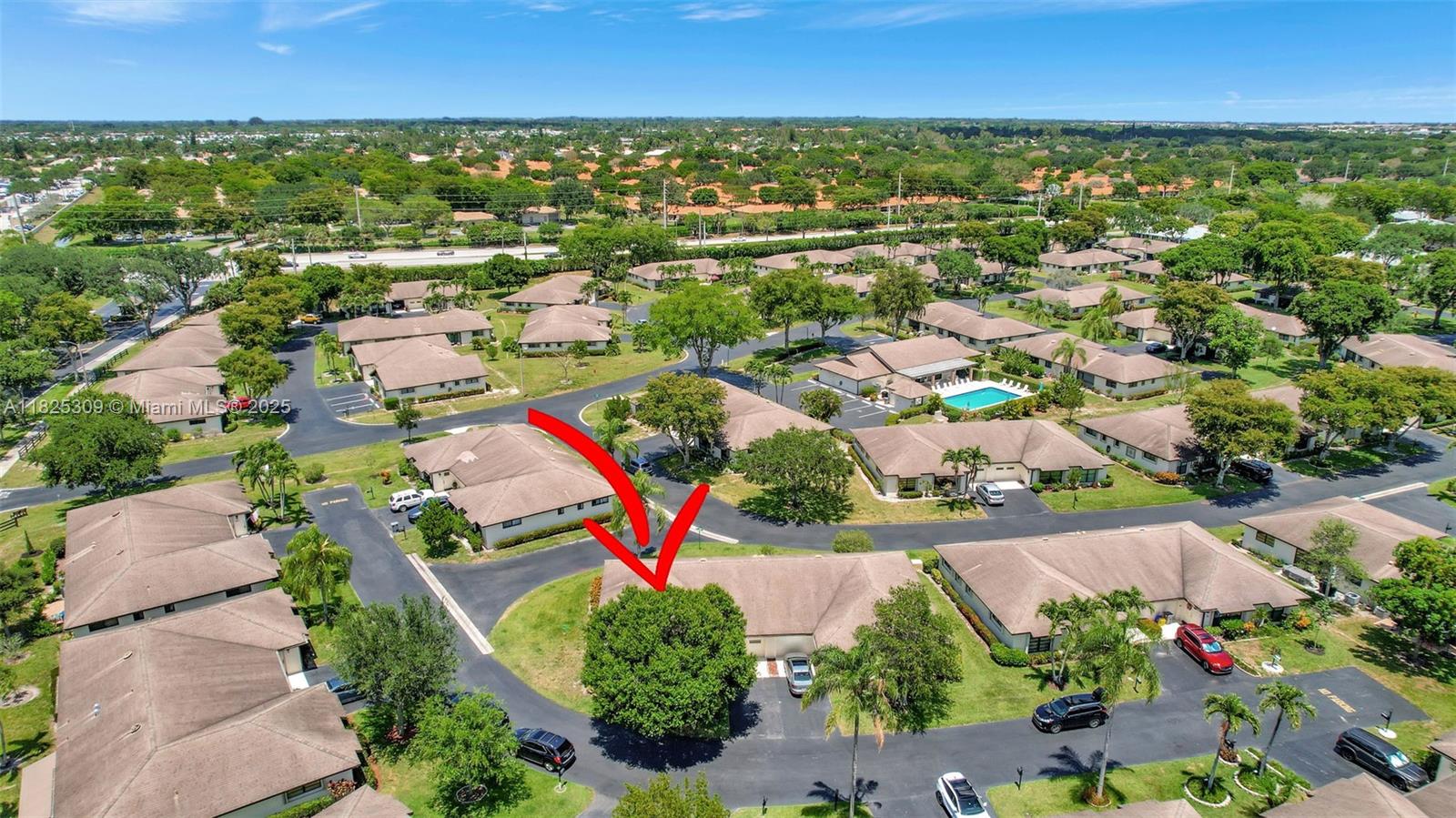 GREENTREE VILLAS CONDO - Residential