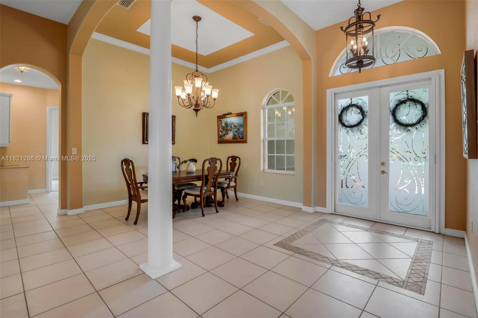 PEMBROKE ISLES III - Residential