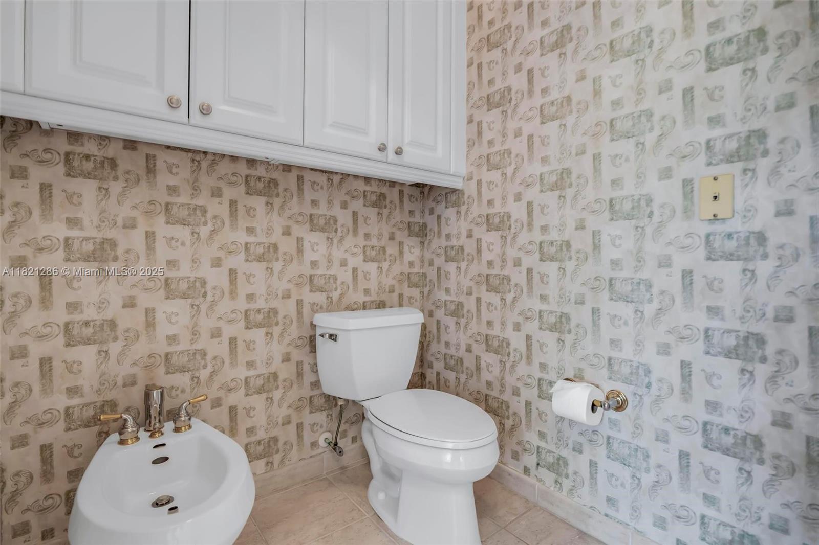 PEMBROKE ISLES III - Residential