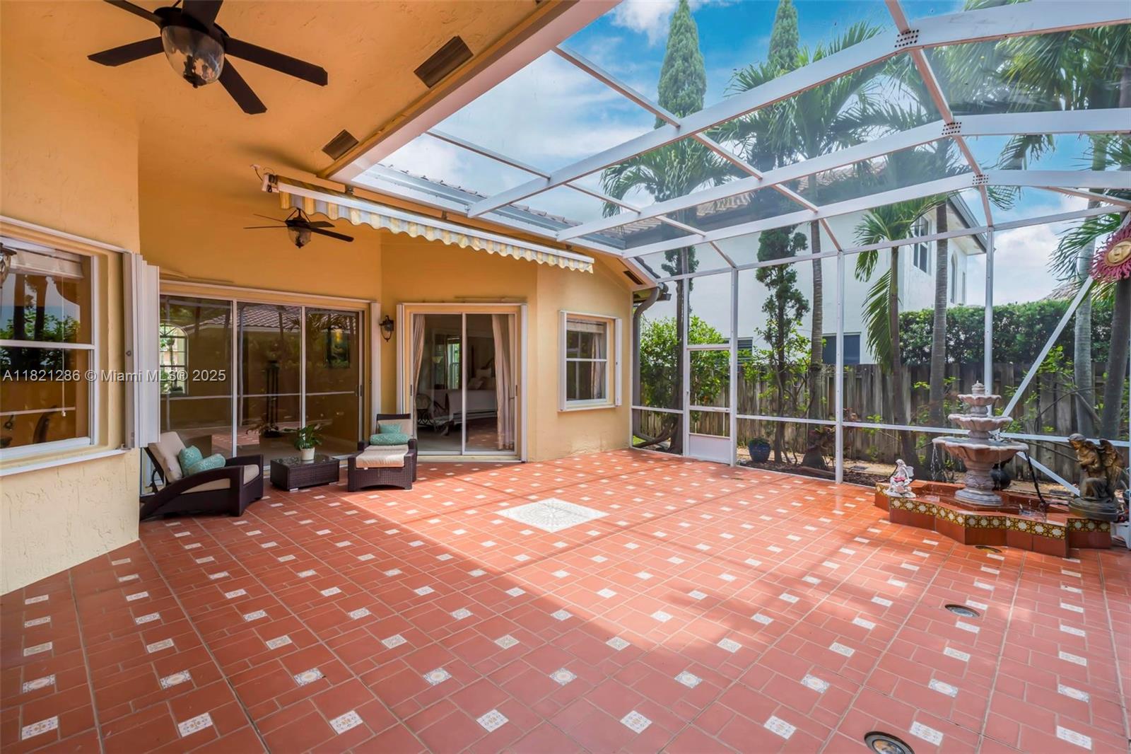 PEMBROKE ISLES III - Residential